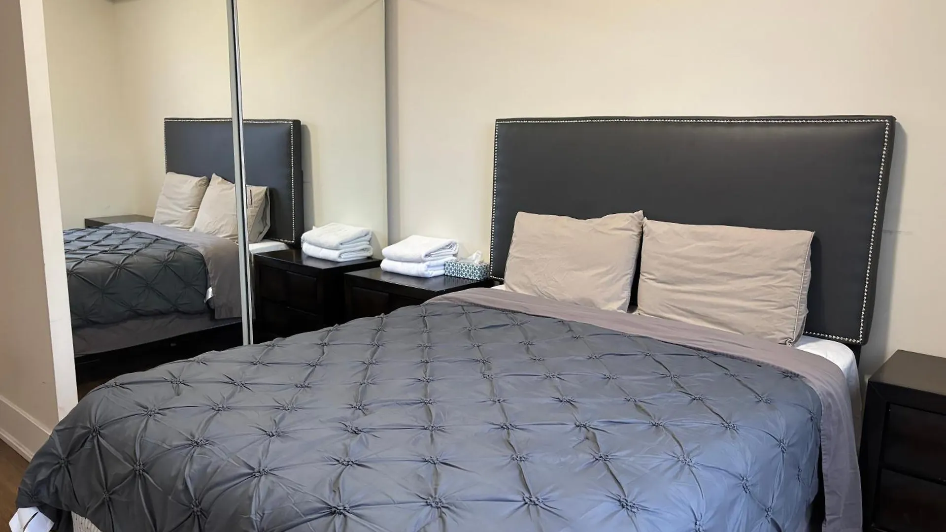 Downtown Suites With Pool And Free Parking Toronto 0*,